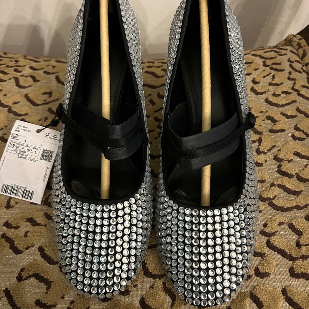 Mango Crystal Platform Mary Jane’s, Size 8, NWT